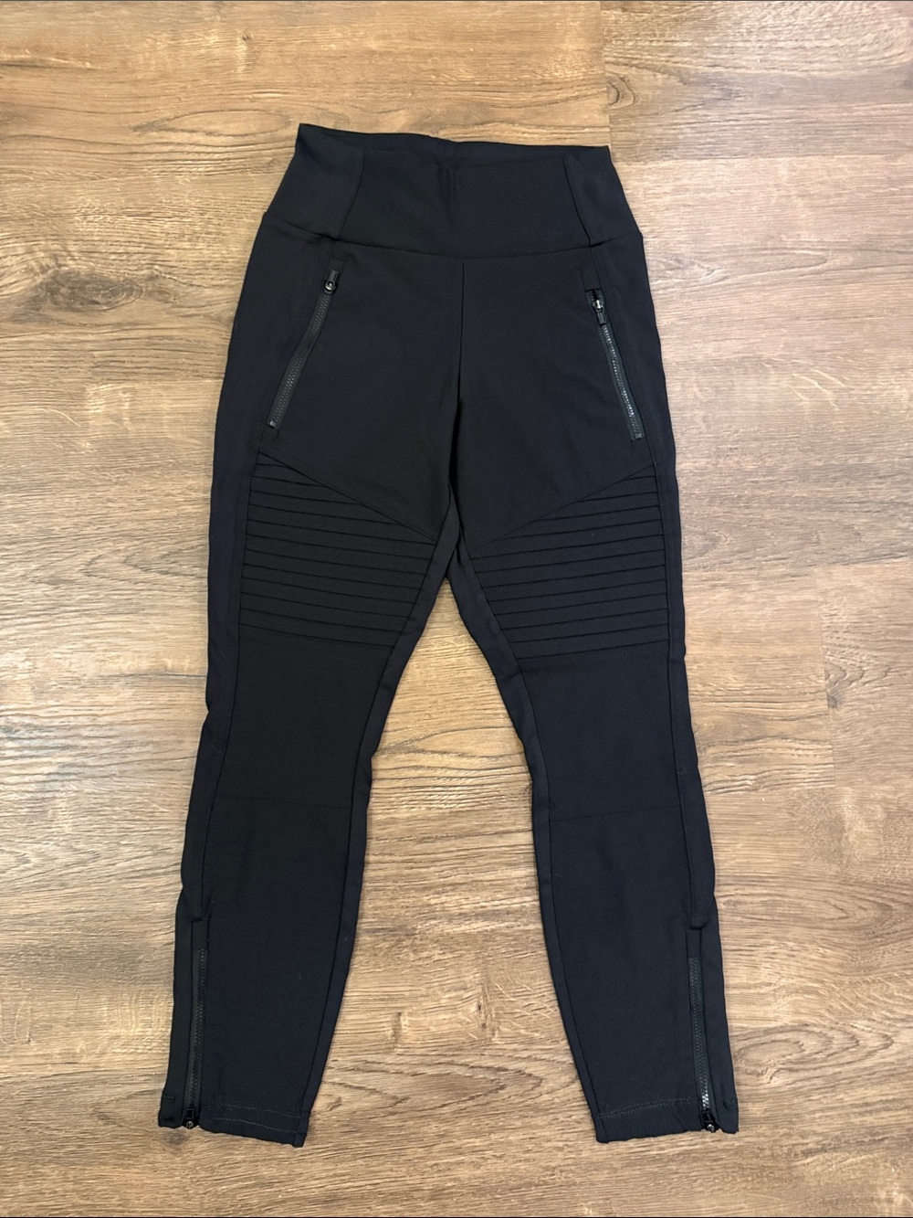 Athleta Black High-Waist Headlands Hybrid Moto Leggings with Zip Pockets Size 0P